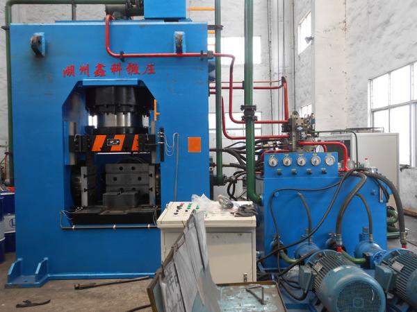 High Strength Automotive Parts Hydraulic Forming Press 1500 Ton Staight Sided
