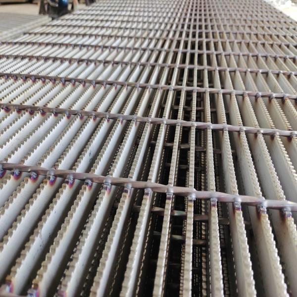 Case Board Platform Stainless Steel Grating Floor steel bar grating stair treads