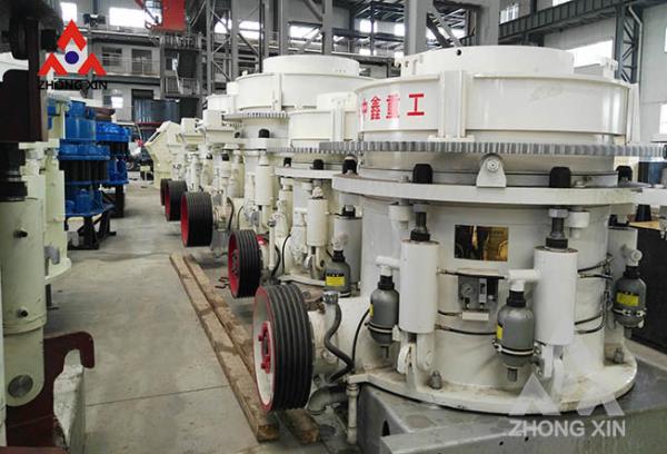 High Efficient Stone Hydraulic 100 Tph Mine Industry Used Hydraulic Mobile Cone Rock Crusher