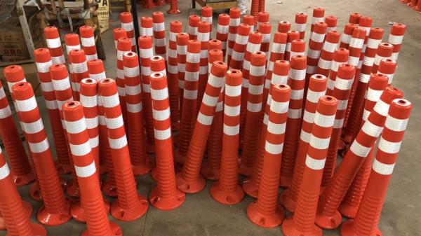 750mm PU Spring Post Orange Warning Post Traffic Bollard Reflective Delineator