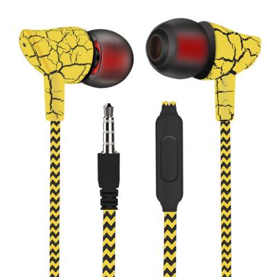 All color Fashion Wired Earbud Ear Earphone For Iphone Mobile Phone In-ear Headphone With Mic