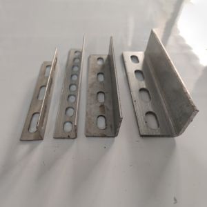 Anti Corrosion Fire Resistant Punched Angle Iron For Construction