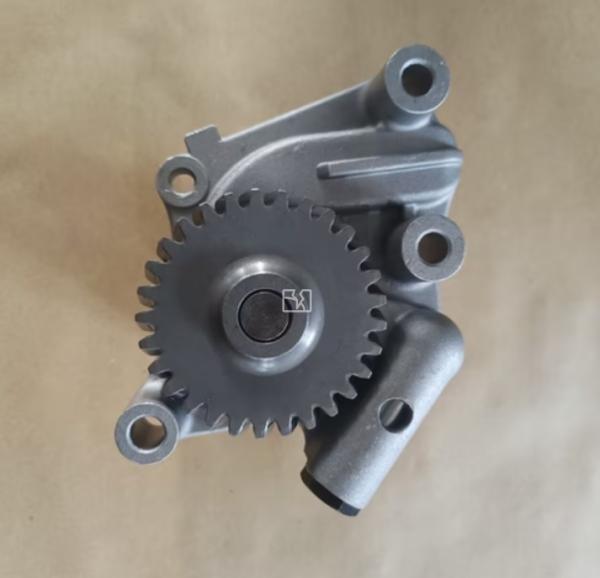 Komatsu 4D94E Engine Oil Pump 22mm