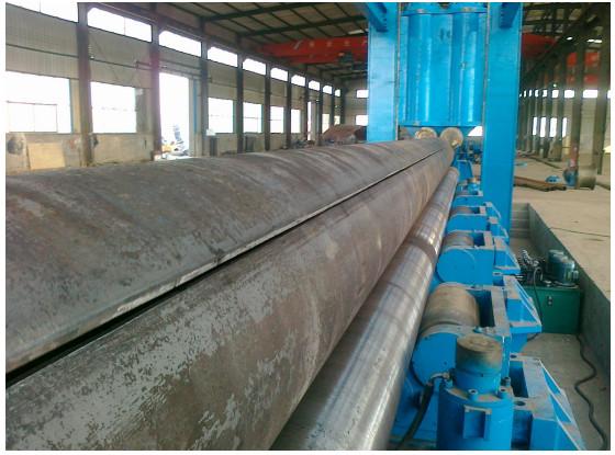 12000 mm Length Specialized oil & gas plate rolling machine for small diameter steel tubes