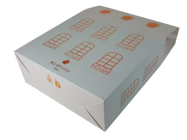 Fantastic Shinning Color Gold Foil Hot Stamping Rigid Paperboard House Shape Gift Box for the Kid Clothes Packing