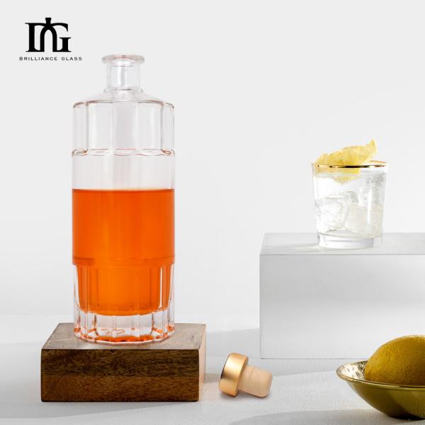 Acceptable Customer's Logo Glass Bottles for Juice Brilliance Gin Vodka Bottles Sales