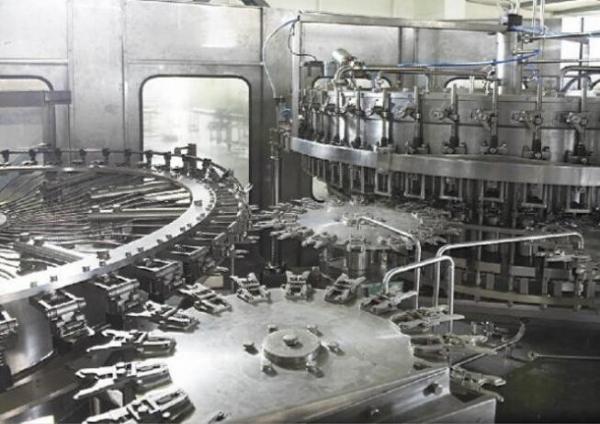 PET Bottle Washing Filling Capping Packaging Monoblock Normal Hot Temperature filling