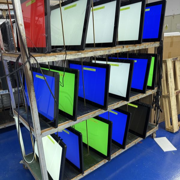 27-inch 1500nits IP65 Rated Outdoor LCD Monitor Waterproof Digital Signage for Industrial Use