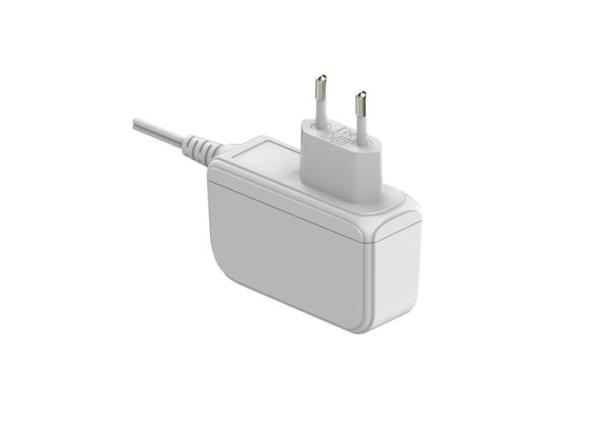alimentation d'énergie blanche de commutation de bâti de mur d'adaptateur d'alimentation CC À C.A. 18W avec la prise d'UE