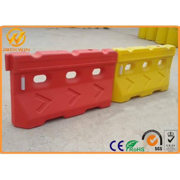 Road Crowd Control HDPE Solid Plastic Traffic Barriers 7.5 Kg Portable Road Barriers