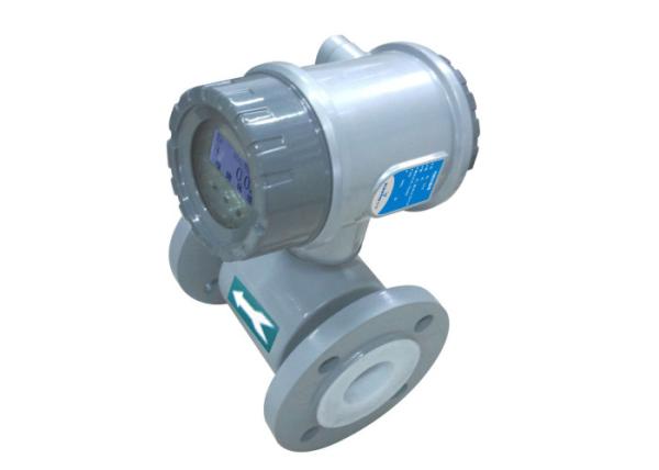 PTFE Lined Electromagnetic Flow Meter 316L Electrode For Seawater Flow Measurement