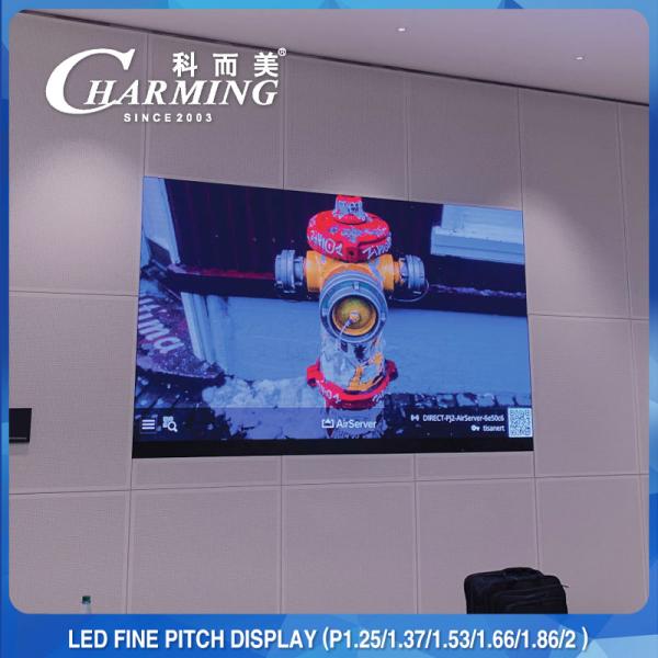 Комбинированный регулируемый модуль P1.86-P2.5 Fine Pitch LED Display для выставки
