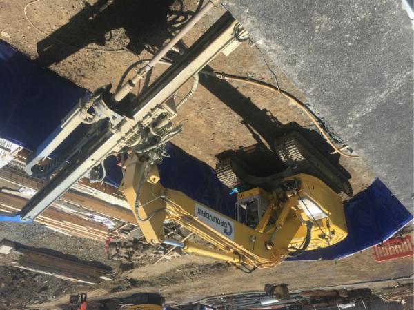 Mounted Onto An Excavator Anchor Drilling Rig Mast Hydraulic Clamps 1Ton Winch Side Shift