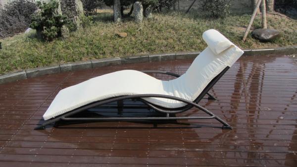 Modern Rattan Sun Lounger , 2000x700x800mm Size Chaise Lounge