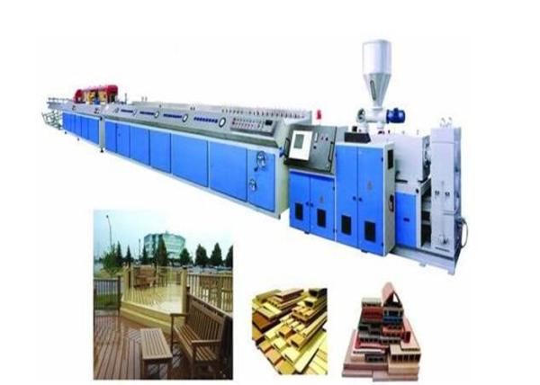 Power Saving WPC / PVC Profile Plastic Extrusion Equipment For Wood Profile