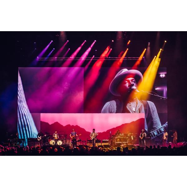 Full Color P3.91 Outdoor Rental LED Display Advertising Board 500*500mm 500*1000mm