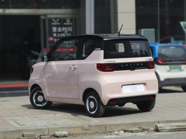 TOP selling 2022 Electric Car Wuling Hongguang Mini EV New Energy Car Electric Vehicle New and Used Car