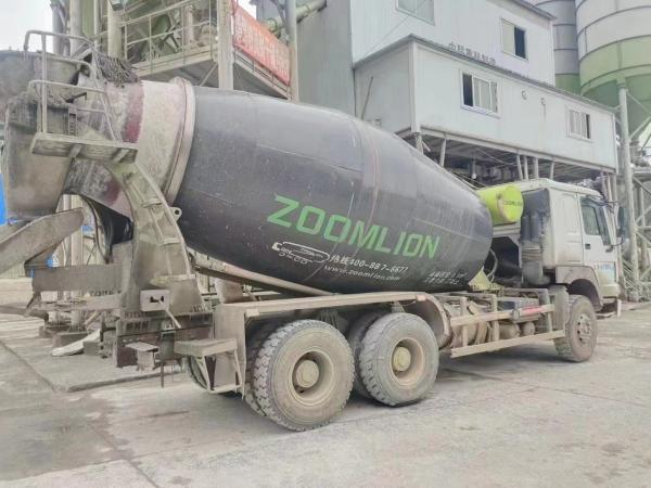 12cbm HOWO Grey Used Concrete Trucks Low Noise and Convenient Operation