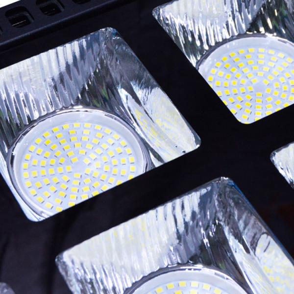 Водоустойчивая солнечная приведенная в действие наивысшая мощность 100в 200в 300в 400в света потока СИД ИП65