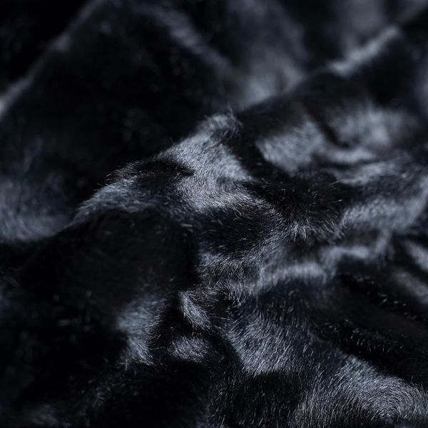 Side Pockets Faux Fur Jacket Short Exquisite Coat Soft Black Fluffy Jacket