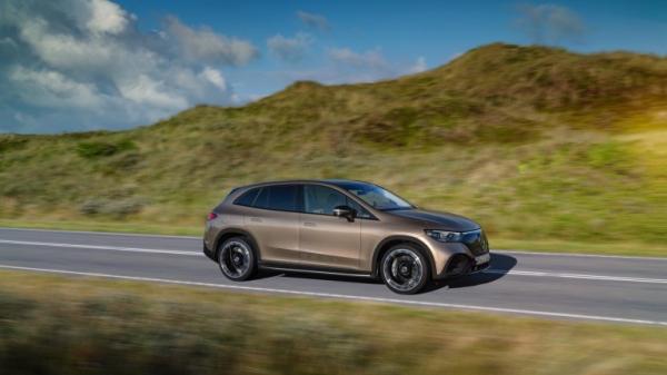 Mercedes Benz EQE SUV 350 4MATIC AWD carro elétrico de luxo