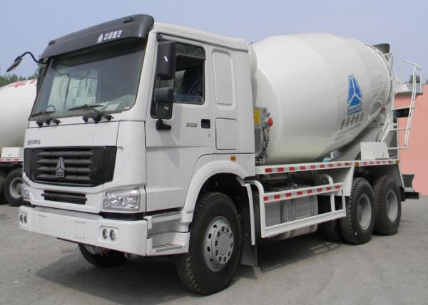 SINOTRUK HOWO Concrete Mixer Truck 12CBM 336HP 6X4 RHD ZZ5257GJBN4048W