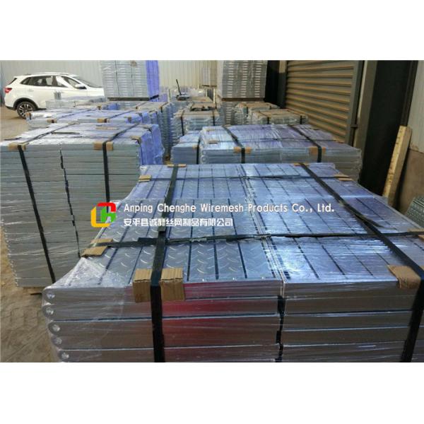 Galvanized Metal Driveway Drainage Grates , Hinge Stainless Steel Grates For Driveways