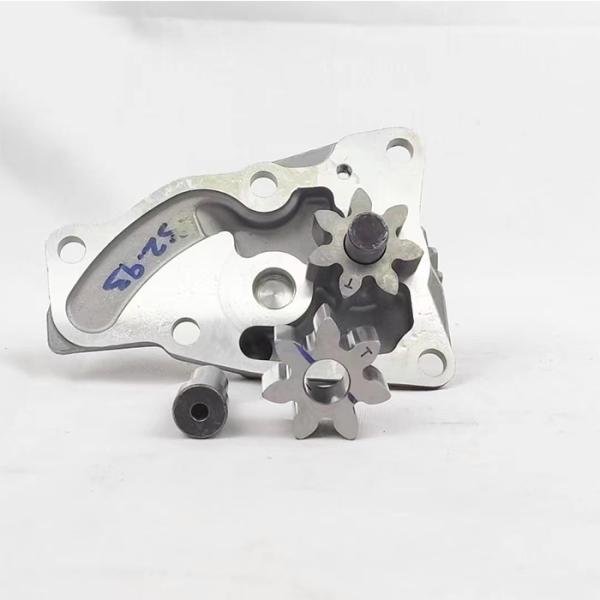 B3.3 QSB3.3 Engine Lubricating Oil Pump C6207511201 Cummins Excavator Parts