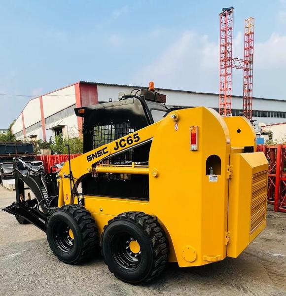 500 kg 700 kg 850 kg 1050 kg Mini-Skid Steer Breaker Loader para máquinas de movimentação de terra