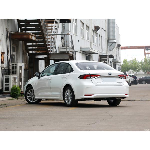 2023 1.8L Toyota бензиновые автомобили умный электрический гибрид элитная версия Белый