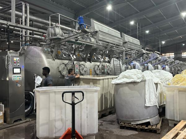 HTHP Low Consumption Fabric Dyeing Machine Adjustable 420r/Min Fabric Speed