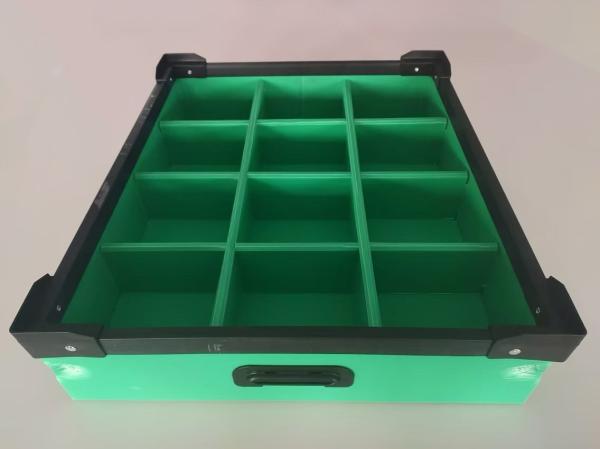Green Plastic Storage Dividers Fire Resistant Compartment Plastic Containers Anti Static