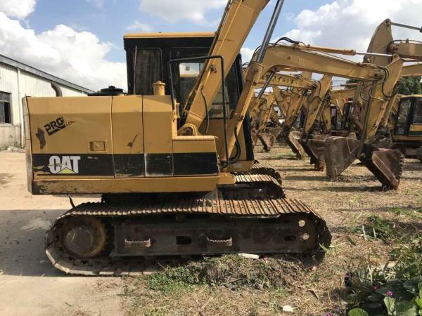 Em bom estado, máquina de escavação hidráulica de segunda mão Caterpillar E70B tipo Crawler com potência de 40,3kw