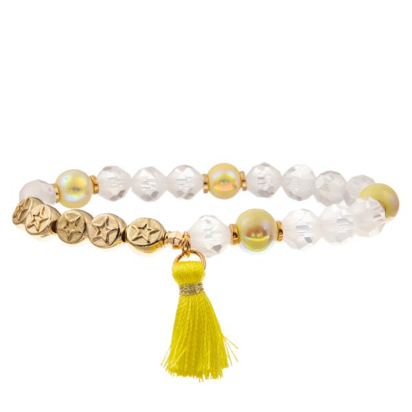O ouro chapeou braceletes frisados feitos a mão amarelos da borla do elo de corrente ajustou o encanto de DIY para mulheres