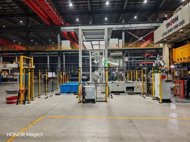 3 phase ABB Robotic Stamping High Tonnage Tandem Press Line Smart Factory Solutions