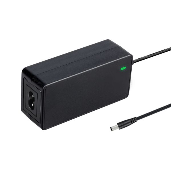 ワイヤレスルーター 12V 10A パワーアダプター 国際 3ピン 12.5A シングルフェーズ 60Hz