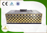 A chapa para assar dourada Teppan Yaki do tampo da mesa das épocas grelha o material de aço inoxidável do aço de 304/liga