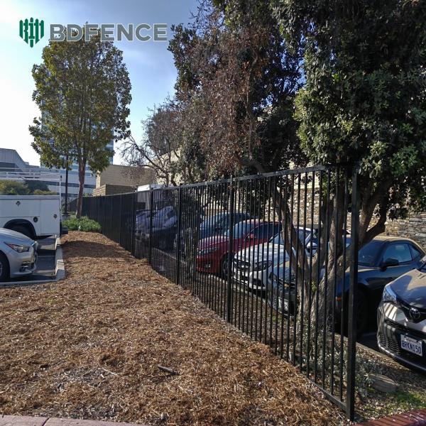 Professional Grade Tubular Steel Fence Commercial Use