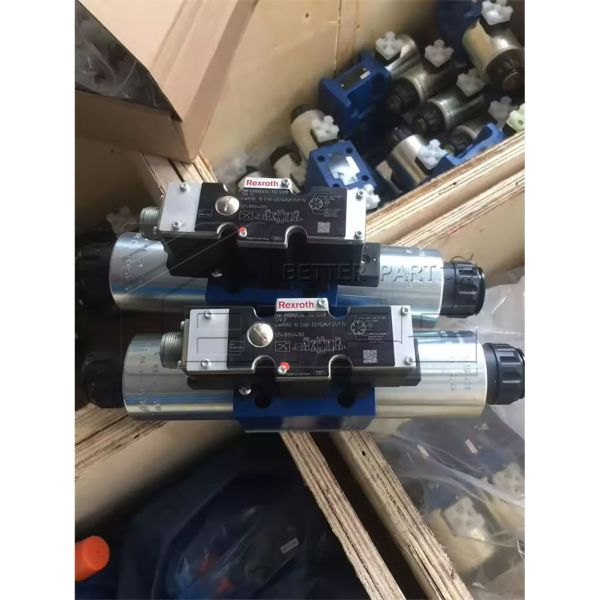 Rexroth Proportional Directional Valve R900947059 4WRAE6E15-2X/G24N9K31/F1V