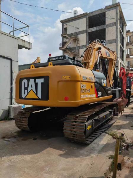 Excavatrice CAT 315D d'occasion avec un excellent rapport qualité-prix, moteur d'origine, préférée pour les travaux de construction.