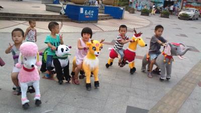 Factory mixed batch of children without musical slide Trojan horse wood mechanical horse