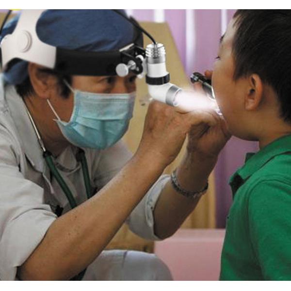 Lámparas de doble uso de AC y DC baratas de LED Hospital Médico Quirúrgico para la venta