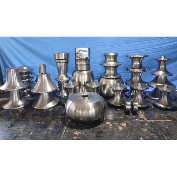 High Chromium Cast Iron Roller - Wear Resistant for Metallurgical Steel Rolling Mills with Custom Diameters