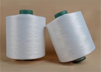 Fio forte do poliéster DTY do branco 150D/96F para a costura e o bordado de pano