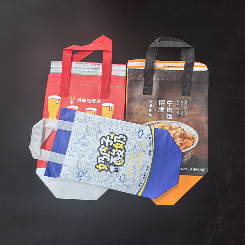 Glossy Non Woven Laminated Bags 90gsm Wipe Clean Reusable PP Spunbond Silk Screen