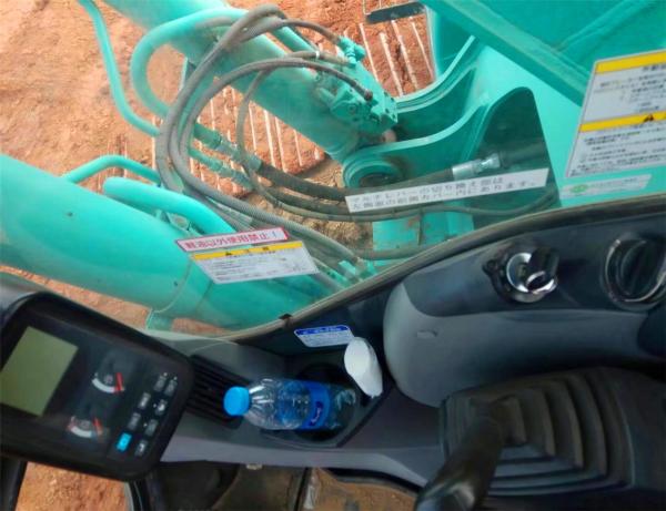                  Japan Kobelco Joint Company Manufactured Track Digger Sk200-8 Hot Sale, Used Kobleco Sk200 Sk210 Sk230 Sk250 Sk260 Sk300 Series Excavator on Promotion             