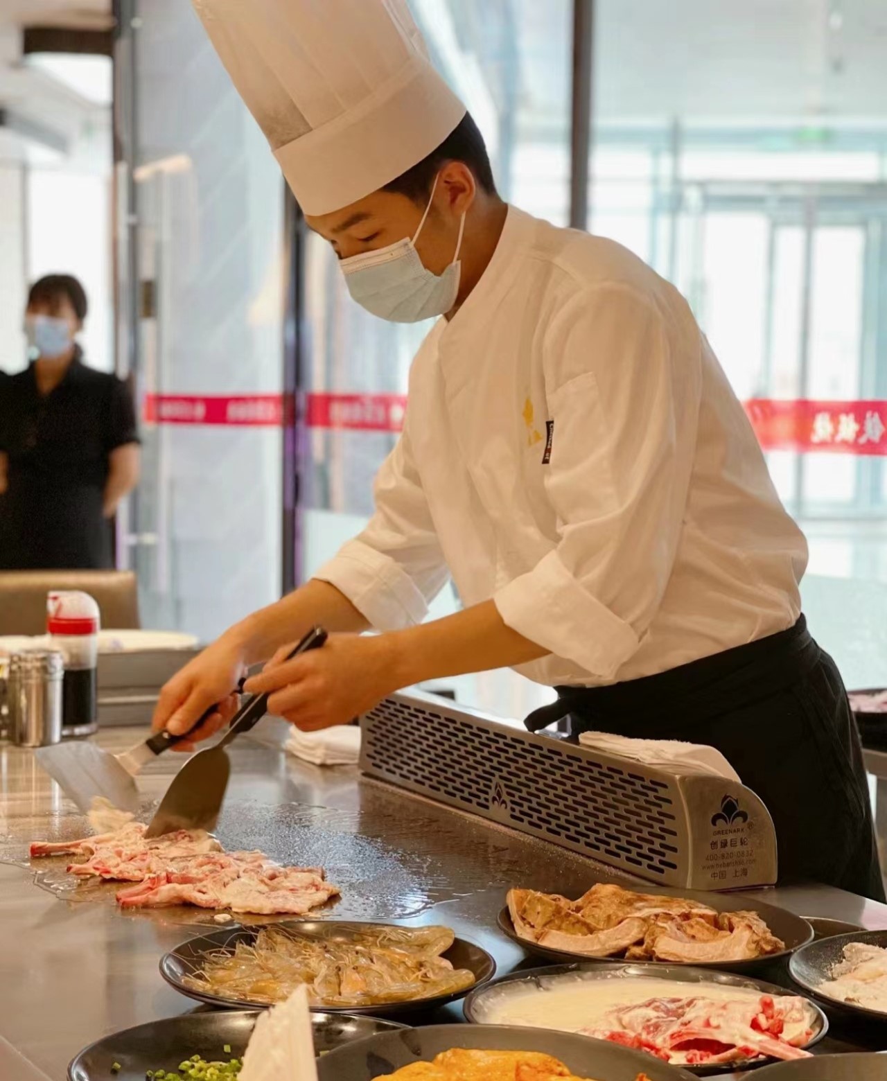 Профессиональный поставляя еду Griddle теппаньяки мест оборудования 8 для шведского стола гостиницы ресторана