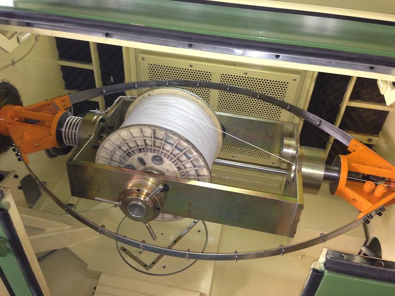 2500RPM Bare Copper Wire Twisting Machine 3.7Kw High Frequency Data Cable