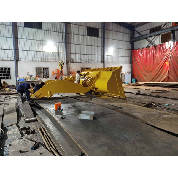 Customized 5.5 Cubic Meter Excavator Bucket for  980 Wheel Loader - Heavy Duty Q355B Rock Bucket