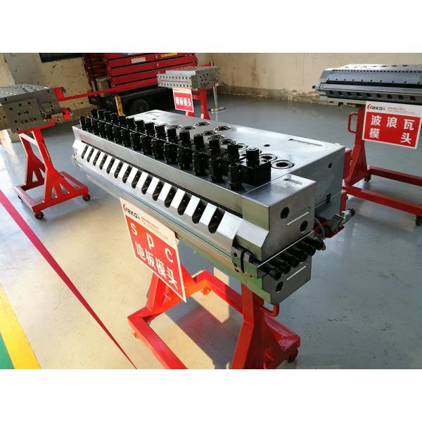 Chinese SPC FLOOR Extrusion Line with 3CR17 Shaping Mode and Extrusion Mould